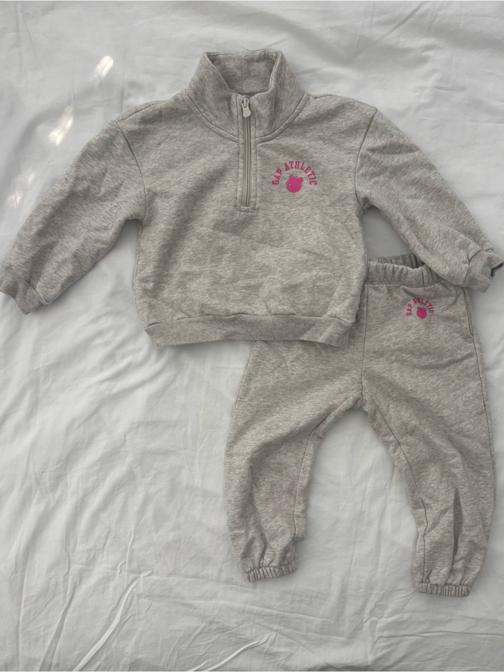 GAP Heather Gray Kids Sweatpants & Joggers Set with Pink Logo